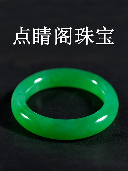 人工宝石时代 翡翠手镯戴哪只手才是“正确”的？